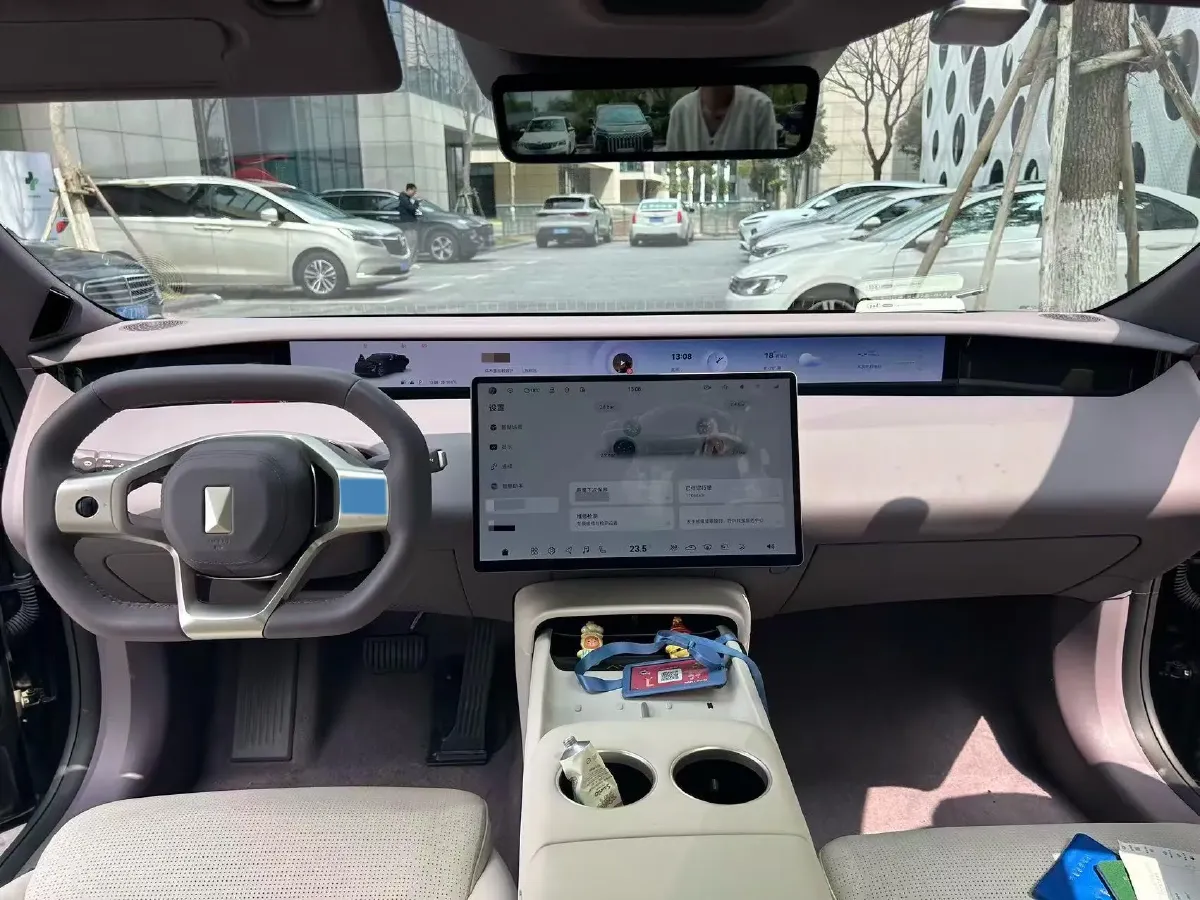 2025 Avatr 06 REEV 156HP REEV,autocango,china used car exporter,china ev exporter,chinese used car exporter,chinese used ev exporter