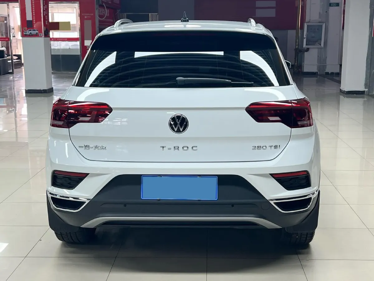 2022 Volkswagen T-Roc 1.4T 150HP L4 7DCT,autocango,china used car exporter,china ev exporter,chinese used car exporter,chinese used ev exporter