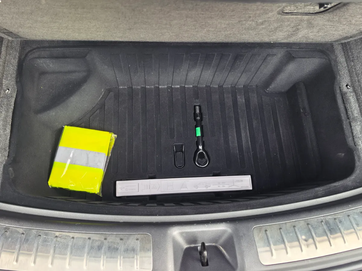 2025 Luxeed S7 BEV 82KWH,autocango,china used car exporter,china ev exporter,chinese used car exporter,chinese used ev exporter