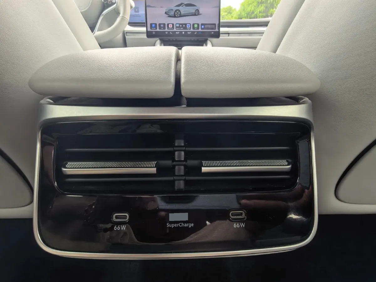 2025 Luxeed S7 BEV 82KWH,autocango,china used car exporter,china ev exporter,chinese used car exporter,chinese used ev exporter