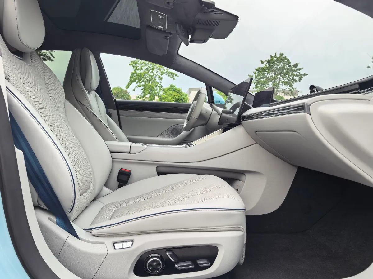 2025 Luxeed S7 BEV 82KWH,autocango,china used car exporter,china ev exporter,chinese used car exporter,chinese used ev exporter