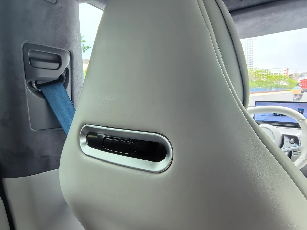 2025 Luxeed S7 BEV 82KWH,autocango,china used car exporter,china ev exporter,chinese used car exporter,chinese used ev exporter