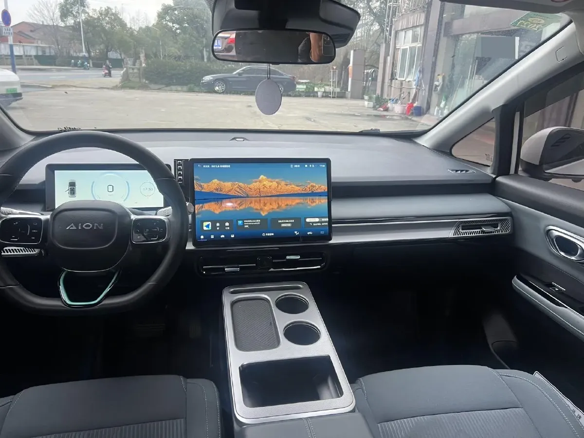 2023 GAC Trumpchi GS4 1.5T 177HP L4 6AT,autocango,china used car exporter,china ev exporter,chinese used car exporter,chinese used ev exporter