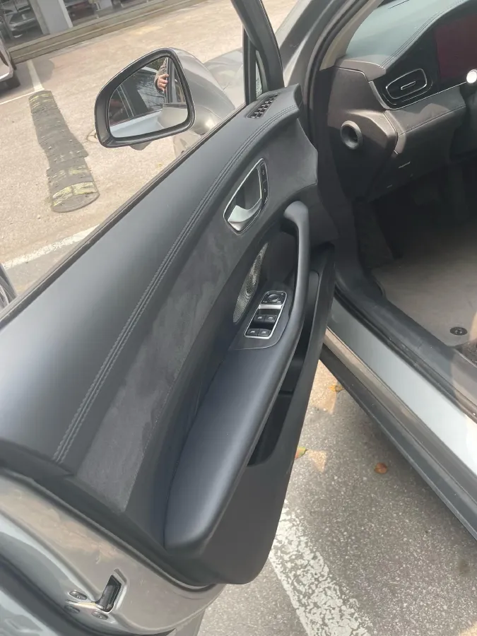 2023 Roewe D7 1.5L 112HP L4 1DHT PHEV 21.4KWH,autocango,china used car exporter,china ev exporter,chinese used car exporter,chinese used ev exporter