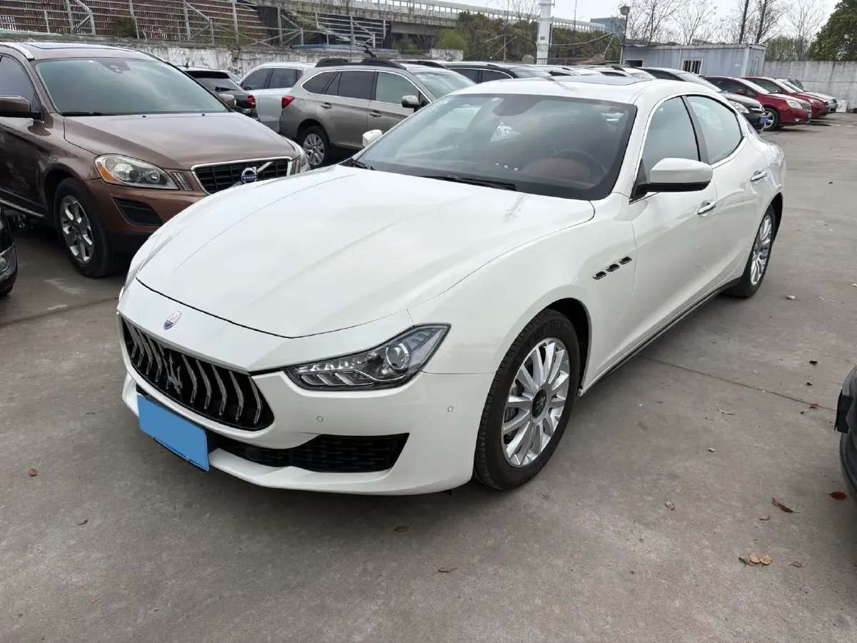 2018 Maserati Ghibli 3.0T 350HP V6 8AT,autocango,china used car exporter,china ev exporter,chinese used car exporter,chinese used ev exporter