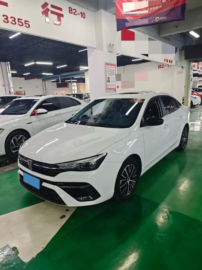 2021 Roewe i5 1.5L 120HP L4 5MT,autocango,china used car exporter,china ev exporter,chinese used car exporter,chinese used ev exporter