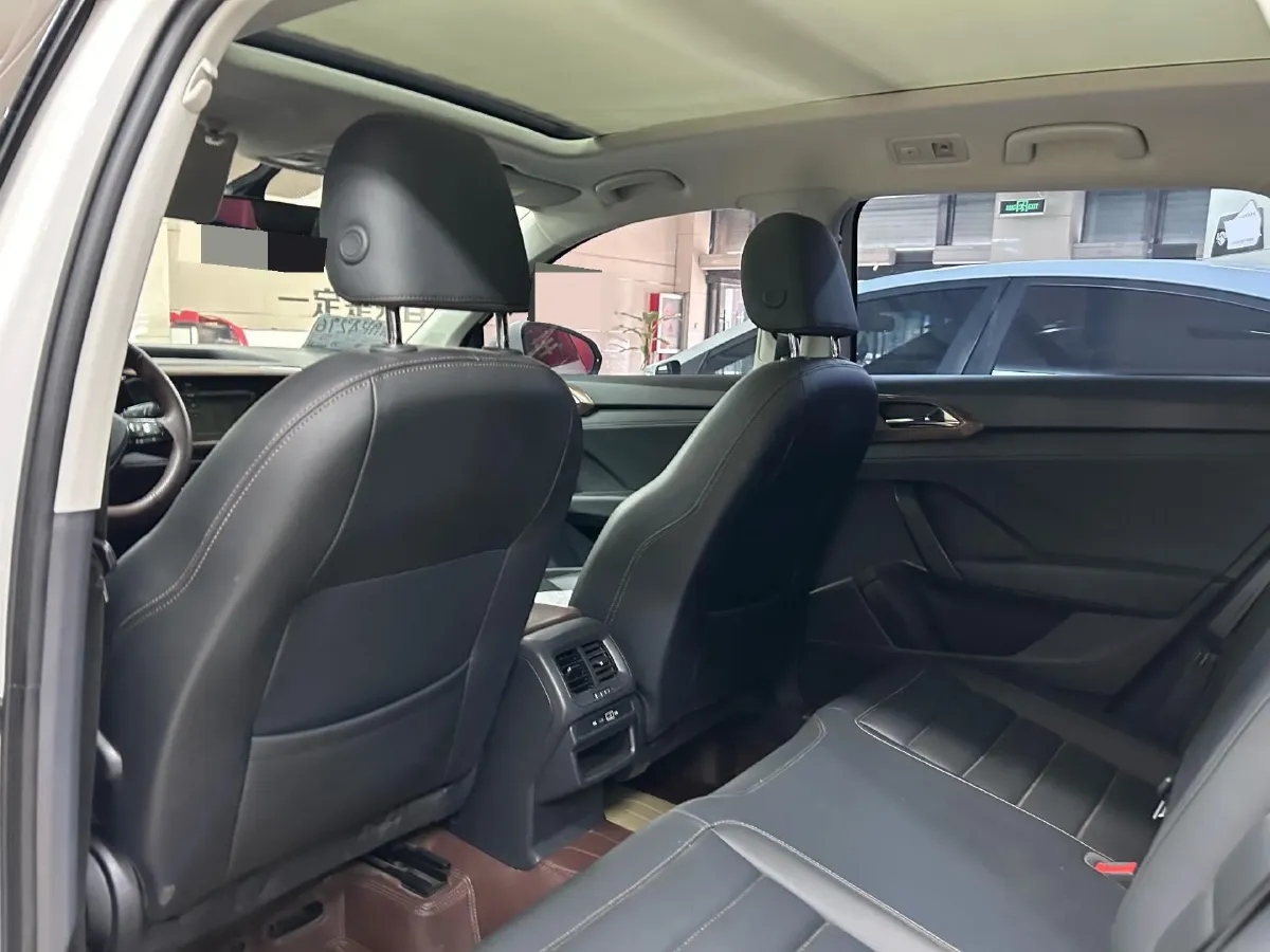 2022 Ford Transit 2.0T 202HP L4 6AT,autocango,china used car exporter,china ev exporter,chinese used car exporter,chinese used ev exporter