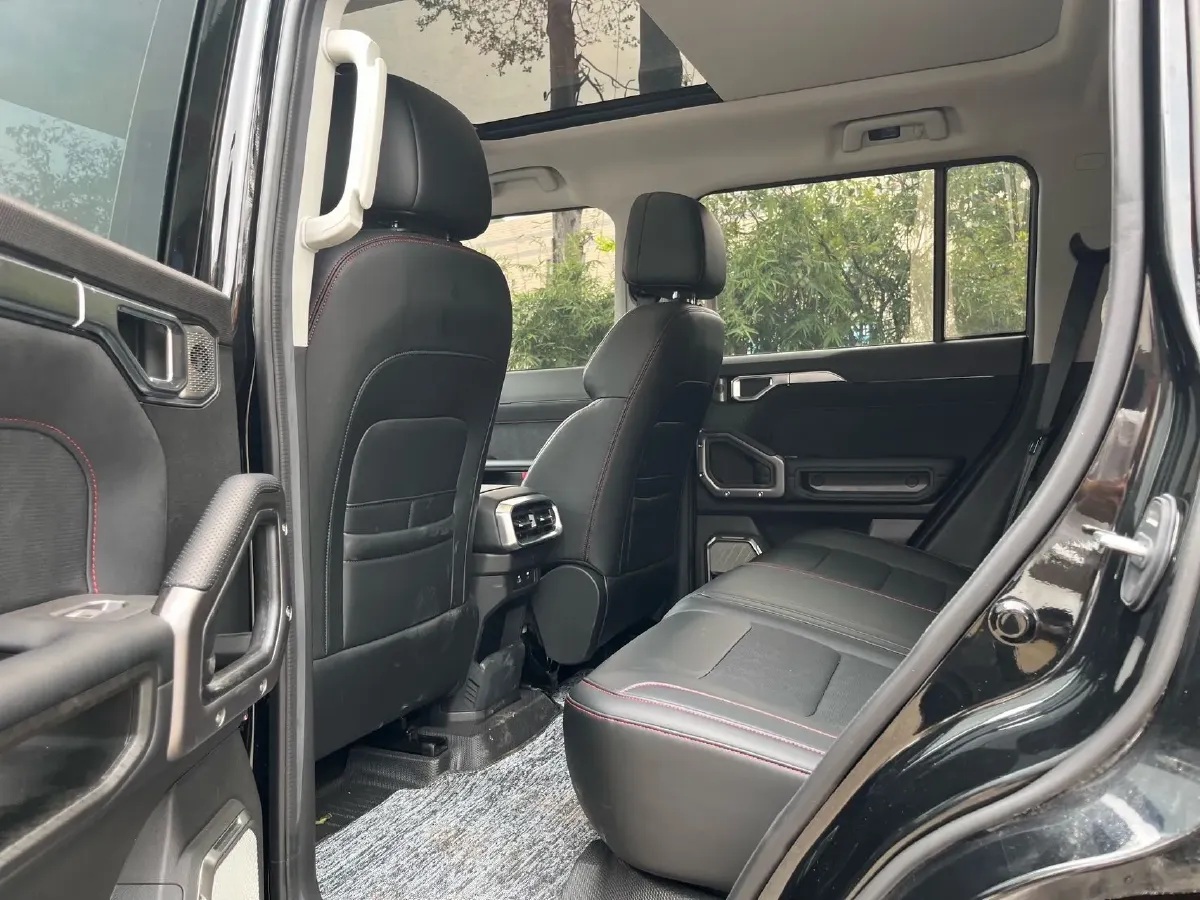 2024 Jetour ShanHai TravellerC-DM 1.5T 156HP L4 3DHT PHEV 26.7KWH,autocango,china used car exporter,china ev exporter,chinese used car exporter,chinese used ev exporter