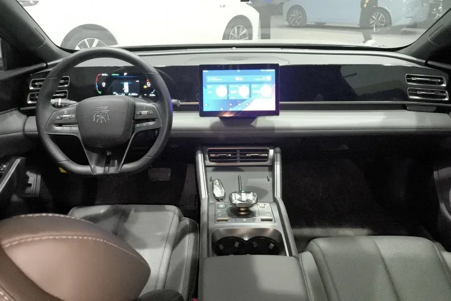 2024 BYD QinL 1.5L 101HP L4 E-CVT PHEV 10.08KWH,autocango,china used car exporter,china ev exporter,chinese used car exporter,chinese used ev exporter