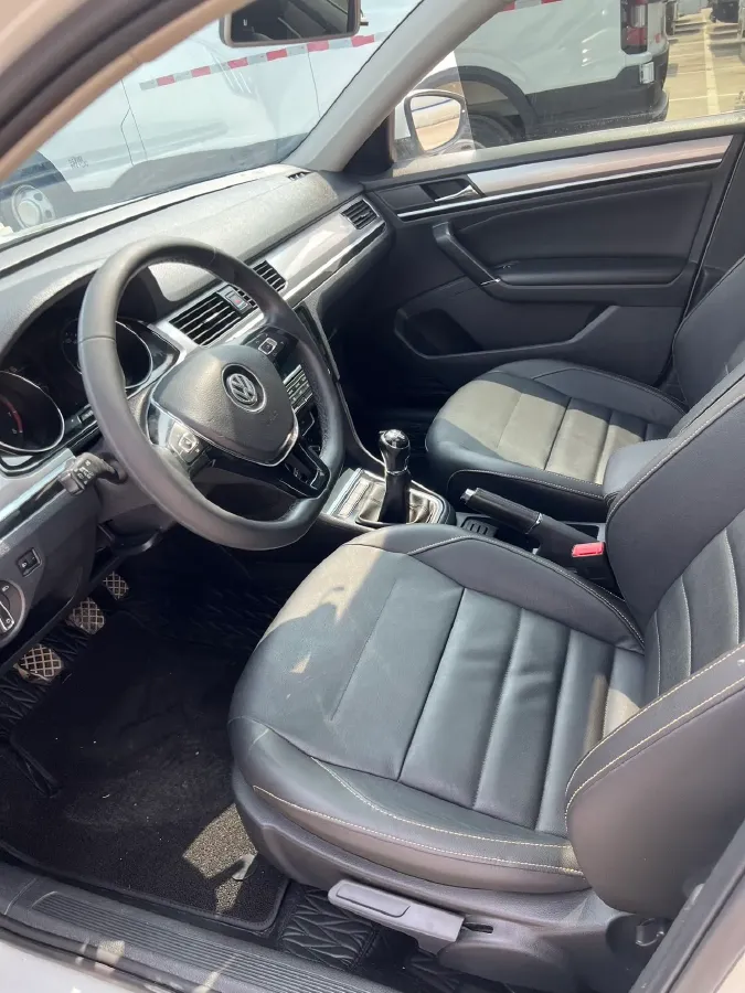 2018 Volkswagen Bora 1.5L 110HP L4 5MT,autocango,china used car exporter,china ev exporter,chinese used car exporter,chinese used ev exporter