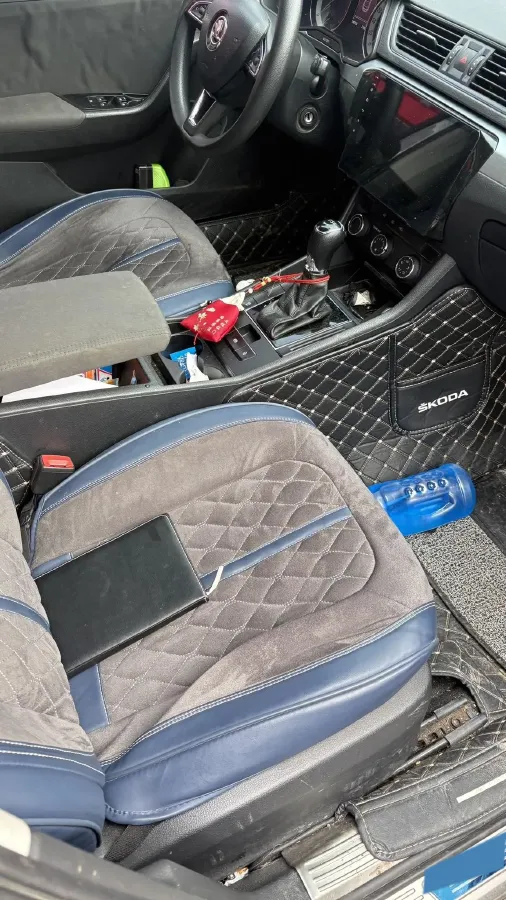 2018 Skoda Superb 1.8T 180HP L4 7DCT,autocango,china used car exporter,china ev exporter,chinese used car exporter,chinese used ev exporter