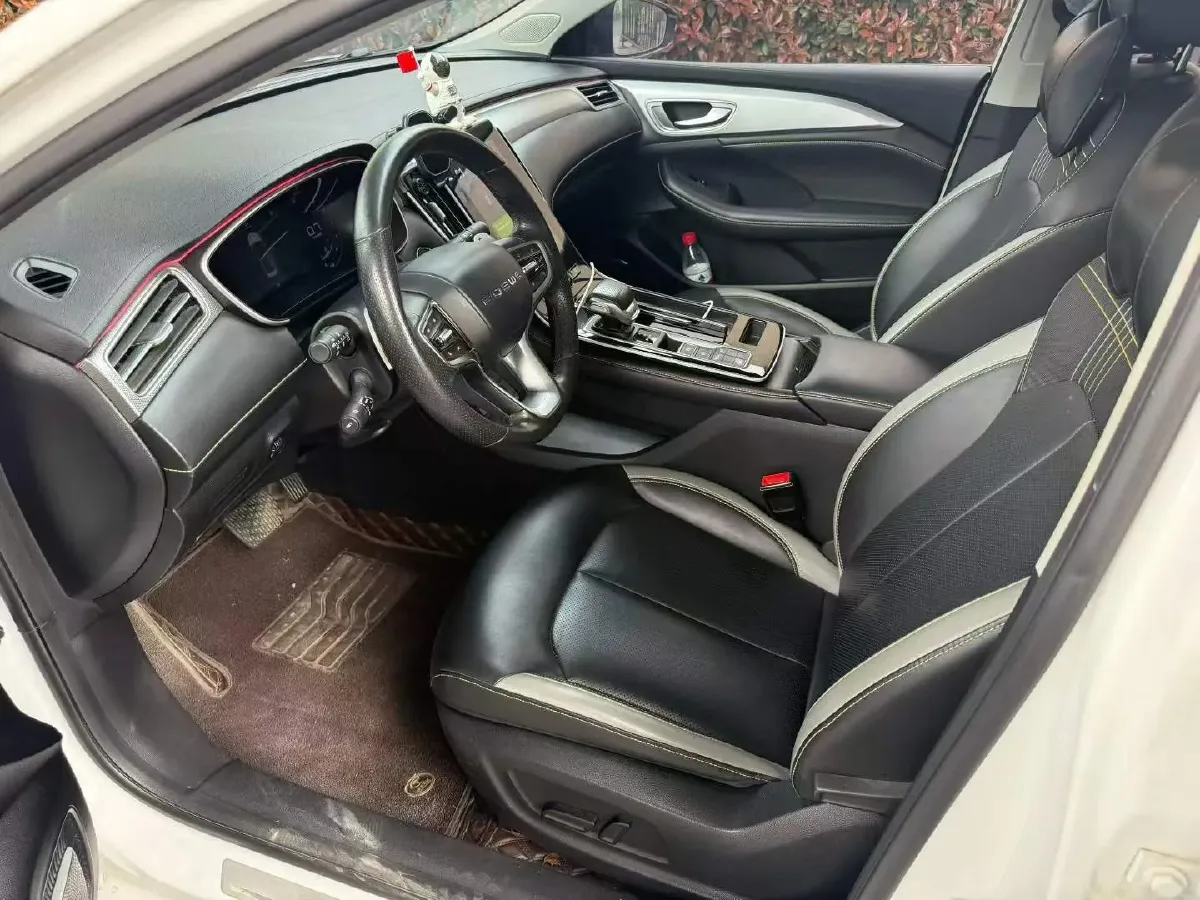 2020 Roewe i6 MAX 1.5T 173HP L4 7DCT,autocango,china used car exporter,china ev exporter,chinese used car exporter,chinese used ev exporter