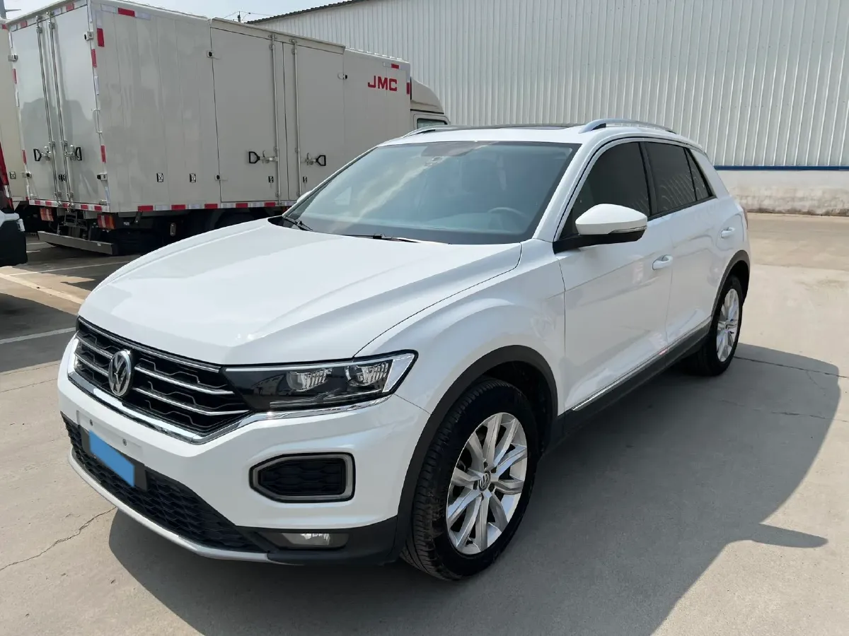 2020 Volkswagen T-Roc 1.4T 131HP L4 7DCT,autocango,china used car exporter,china ev exporter,chinese used car exporter,chinese used ev exporter