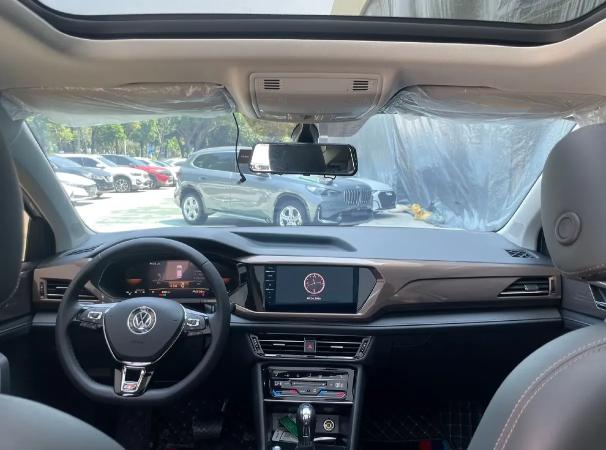 2022 Volkswagen Tharu 1.4T 150HP L4 7DCT,autocango,china used car exporter,china ev exporter,chinese used car exporter,chinese used ev exporter