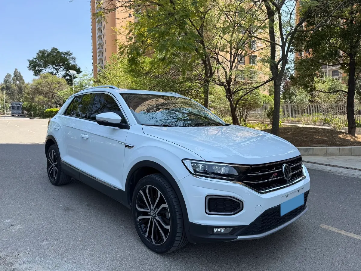 2020 Volkswagen T-Roc 1.4T 150HP L4 7DCT,autocango,china used car exporter,china ev exporter,chinese used car exporter,chinese used ev exporter