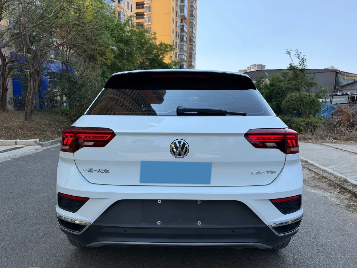 2020 Volkswagen T-Roc 1.4T 150HP L4 7DCT,autocango,china used car exporter,china ev exporter,chinese used car exporter,chinese used ev exporter