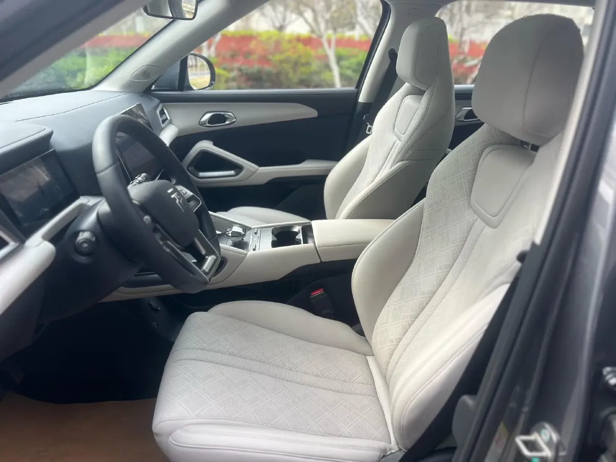 2024 BYD YuanUP BEV 45.12KWH,autocango,china used car exporter,china ev exporter,chinese used car exporter,chinese used ev exporter