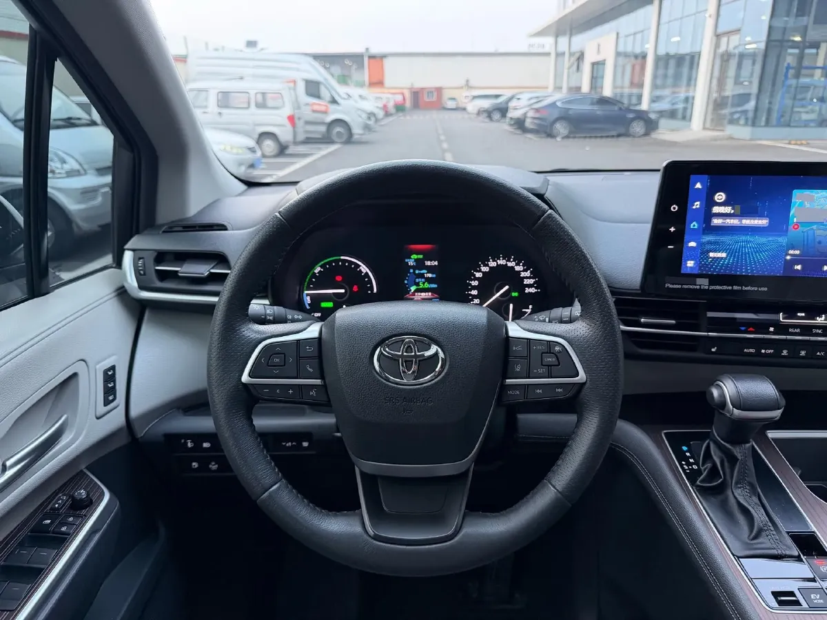 2023 Toyota Granvia 2.5L 189HP L4 E-CVT Hybrid,autocango,china used car exporter,china ev exporter,chinese used car exporter,chinese used ev exporter