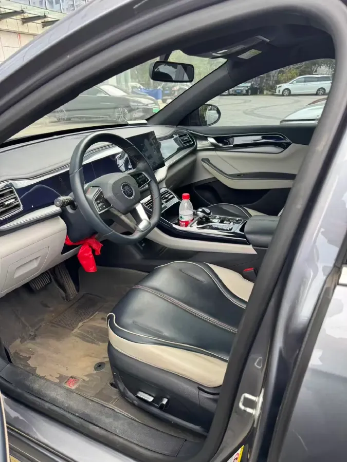 2021 Haval F7 1.5T 169HP L4 7DCT,autocango,china used car exporter,china ev exporter,chinese used car exporter,chinese used ev exporter