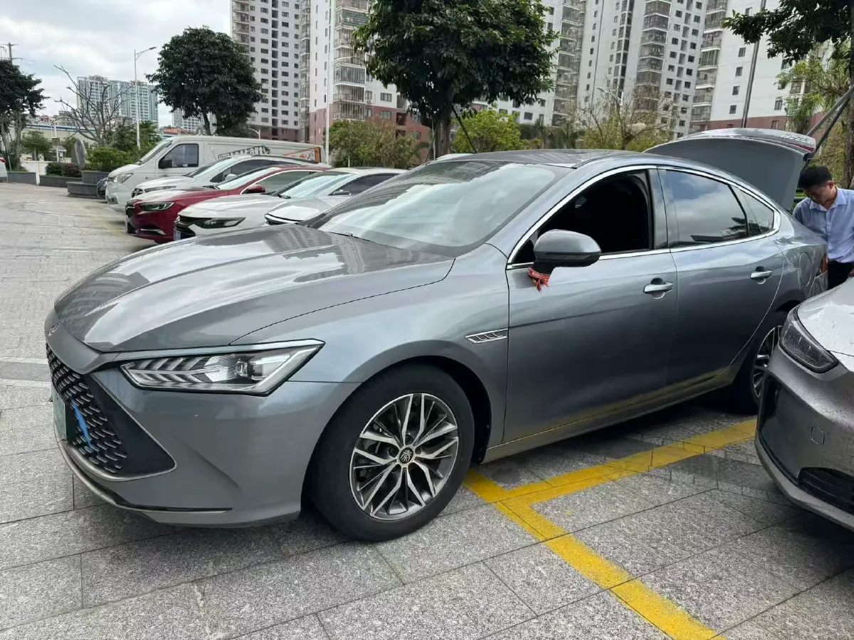 2021 Haval F7 1.5T 169HP L4 7DCT,autocango,china used car exporter,china ev exporter,chinese used car exporter,chinese used ev exporter