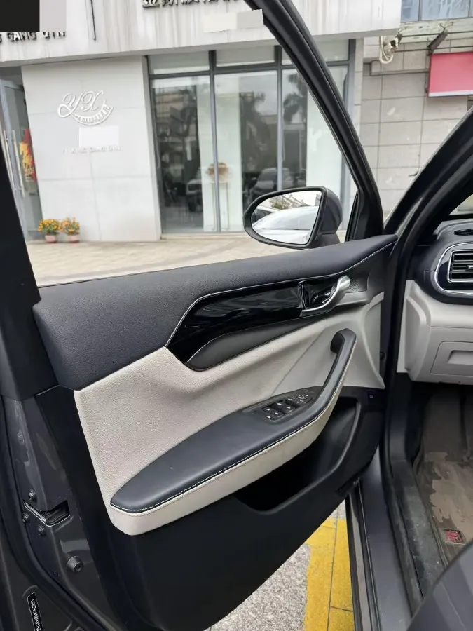 2021 Haval F7 1.5T 169HP L4 7DCT,autocango,china used car exporter,china ev exporter,chinese used car exporter,chinese used ev exporter