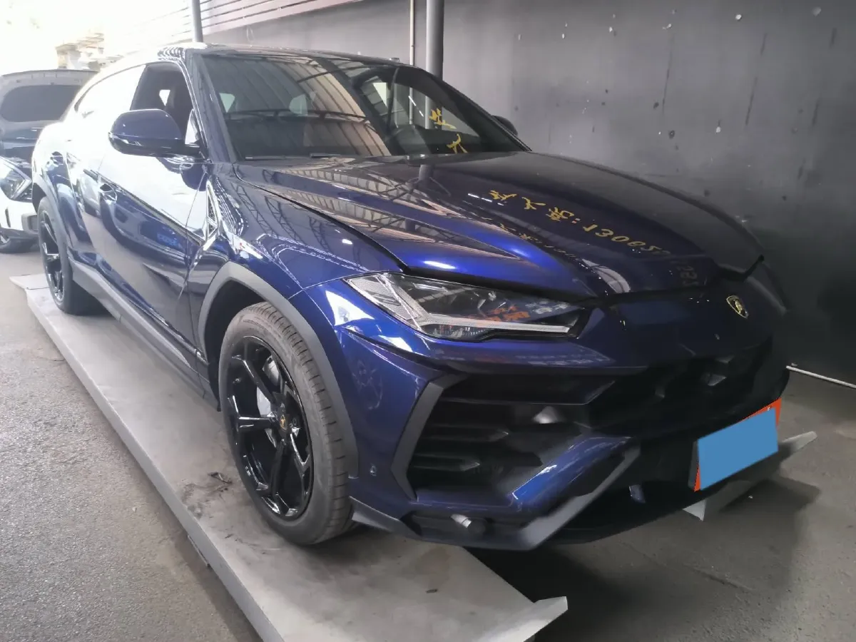 2018 Lamborghini Urus 4.0T 650HP V8 8AT,autocango,china used car exporter,china ev exporter,chinese used car exporter,chinese used ev exporter