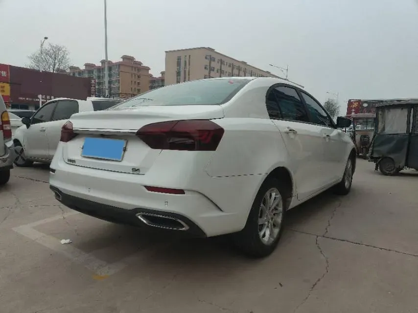 2021 BaoJun 530 1.5T 147HP L4 CVT,autocango,china used car exporter,china ev exporter,chinese used car exporter,chinese used ev exporter
