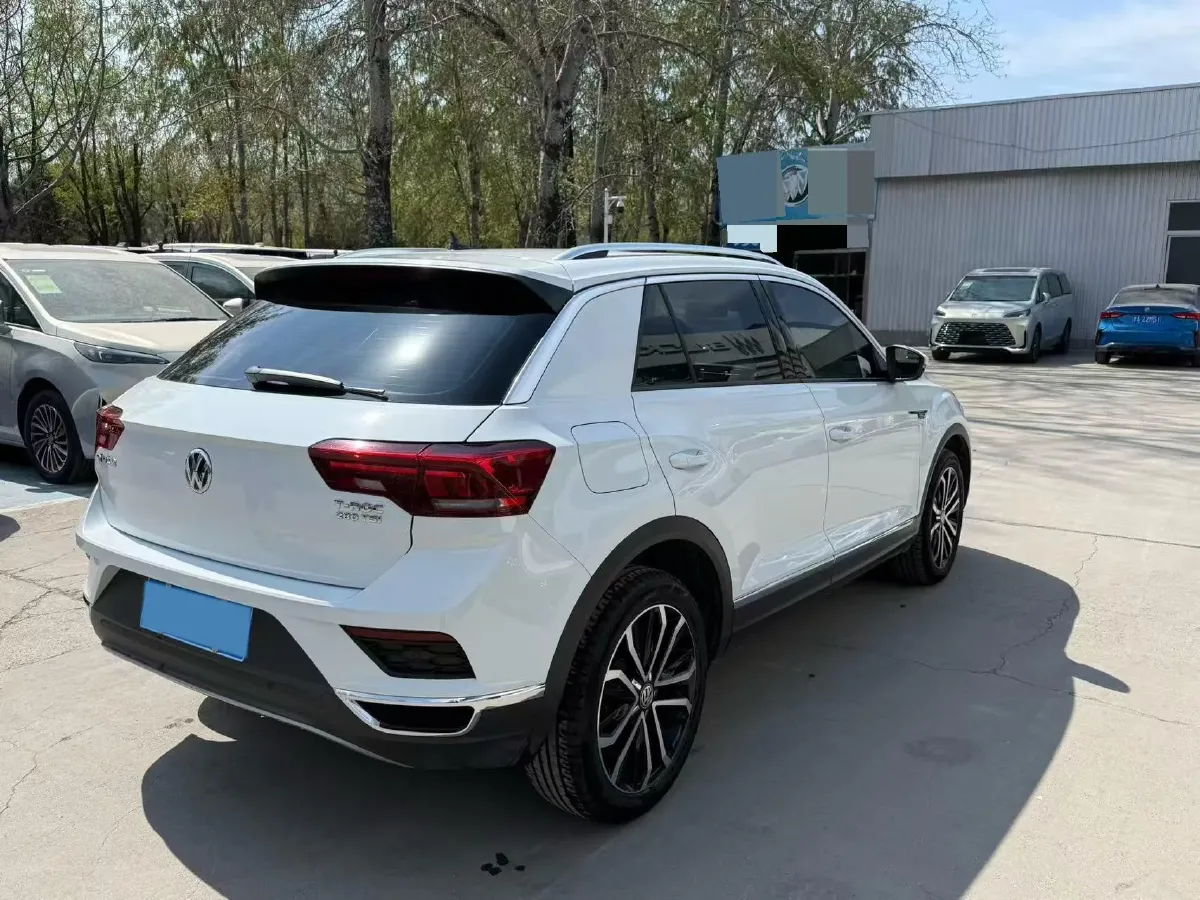 2019 Volkswagen T-Roc 1.4T 150HP L4 7DCT,autocango,china used car exporter,china ev exporter,chinese used car exporter,chinese used ev exporter