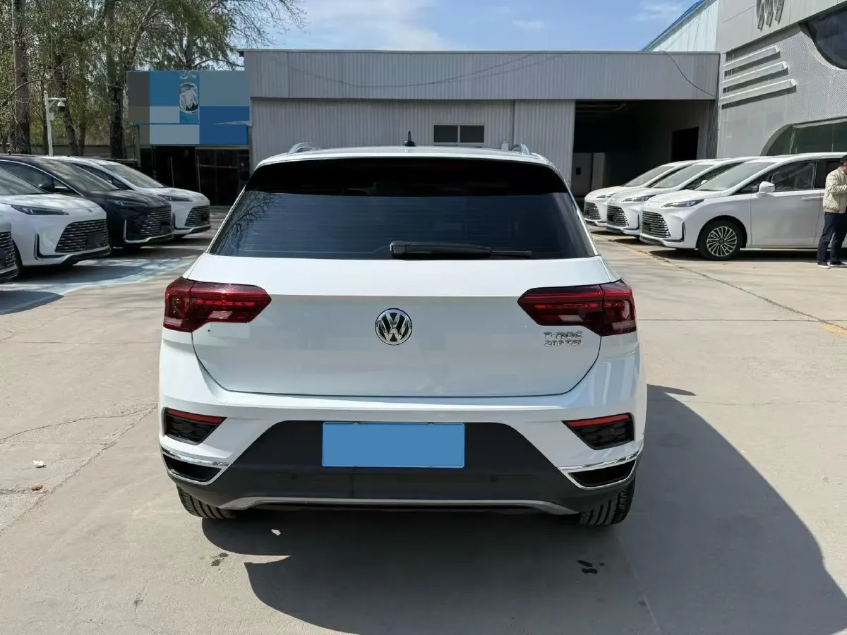 2019 Volkswagen T-Roc 1.4T 150HP L4 7DCT,autocango,china used car exporter,china ev exporter,chinese used car exporter,chinese used ev exporter