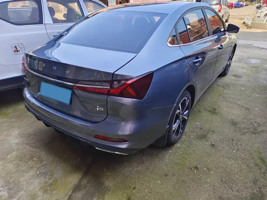 2023 Roewe i5 1.5L 129HP L4 CVT,autocango,china used car exporter,china ev exporter,chinese used car exporter,chinese used ev exporter