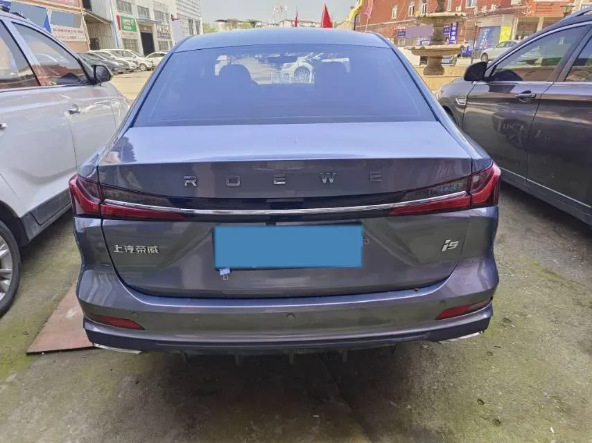 2023 Roewe i5 1.5L 129HP L4 CVT,autocango,china used car exporter,china ev exporter,chinese used car exporter,chinese used ev exporter