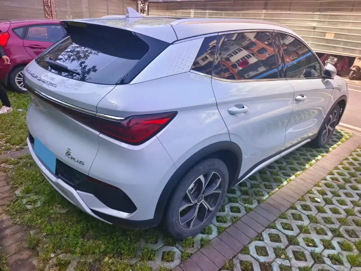 2022 Roewe RX5 MAX 1.5T 181HP L4 6AT,autocango,china used car exporter,china ev exporter,chinese used car exporter,chinese used ev exporter