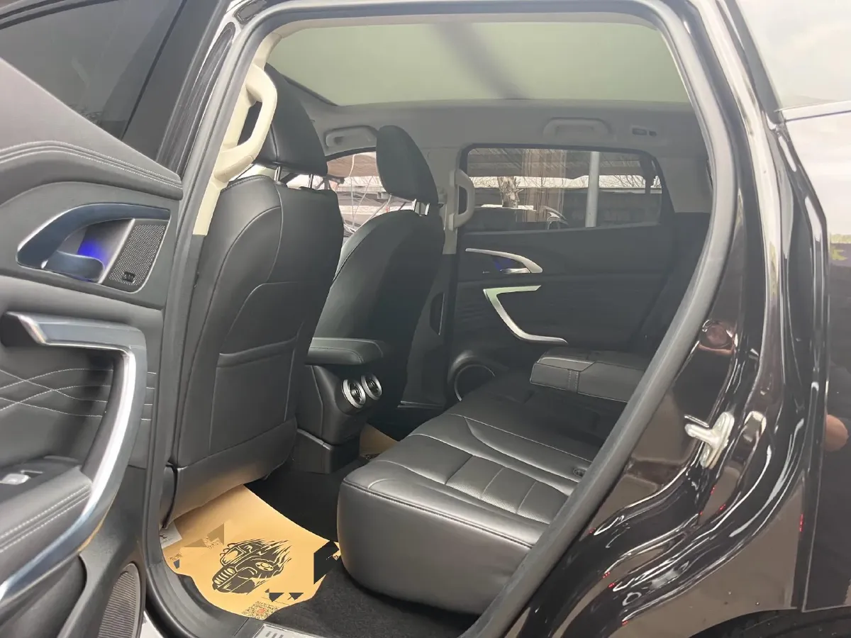 2020 WEY VV7 2.0T 227HP L4 7DCT,autocango,china used car exporter,china ev exporter,chinese used car exporter,chinese used ev exporter