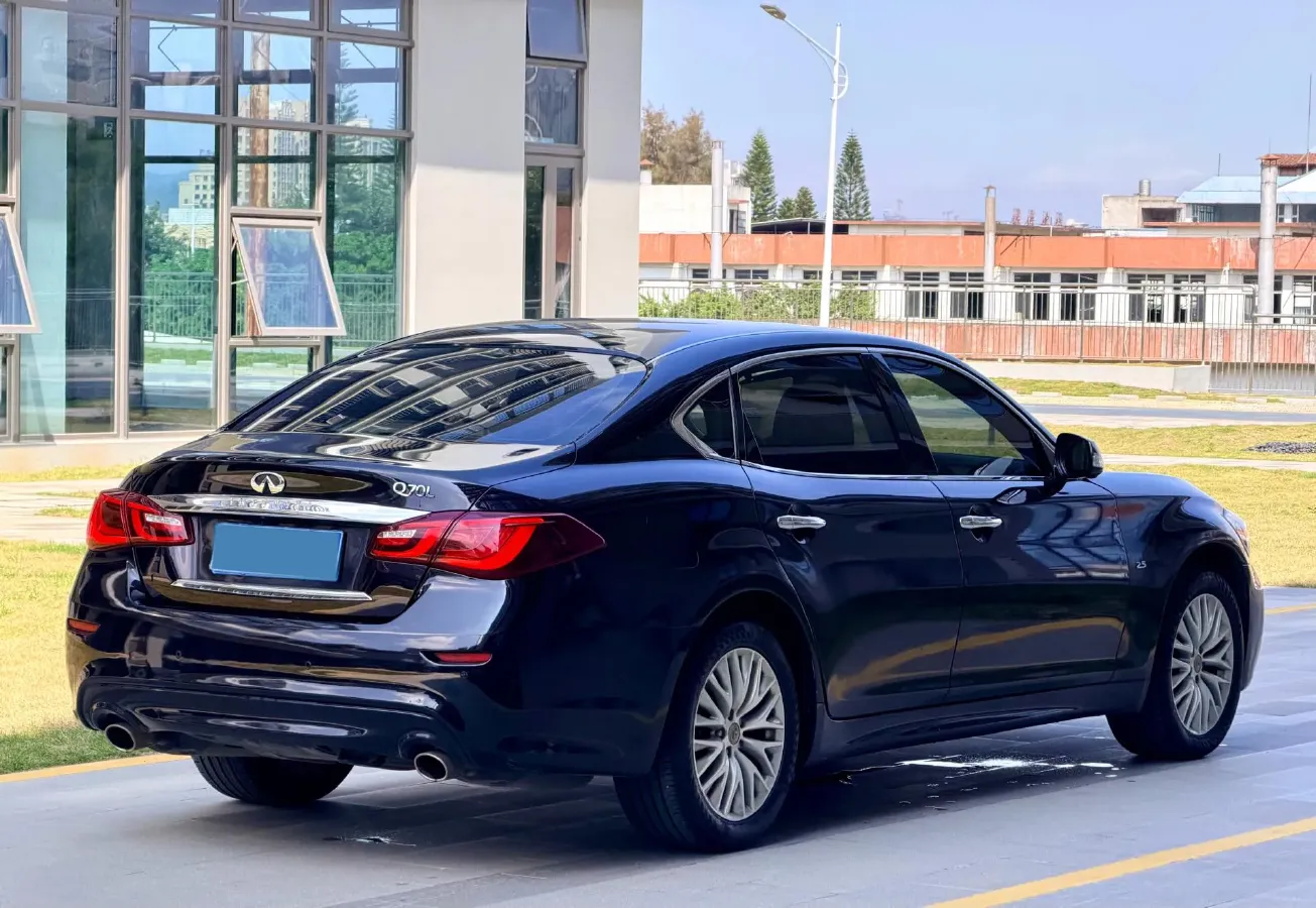 2017 Volkswagen Alltrack 2.0T 220HP L4 7DCT,autocango,china used car exporter,china ev exporter,chinese used car exporter,chinese used ev exporter