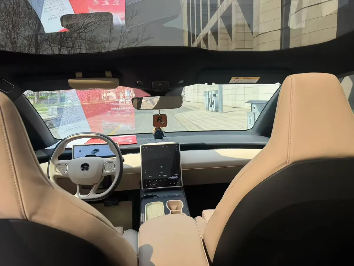 2024 NIO ET5 BEV 75KWH,autocango,china used car exporter,china ev exporter,chinese used car exporter,chinese used ev exporter