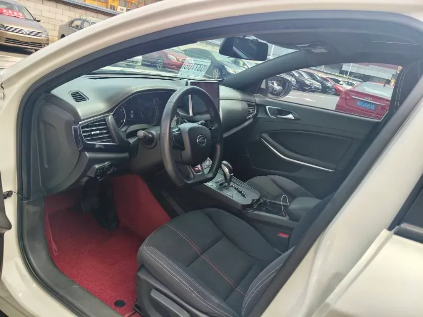 2018 Landwind XiaoYao 1.5T 163HP L4 CVT,autocango,china used car exporter,china ev exporter,chinese used car exporter,chinese used ev exporter