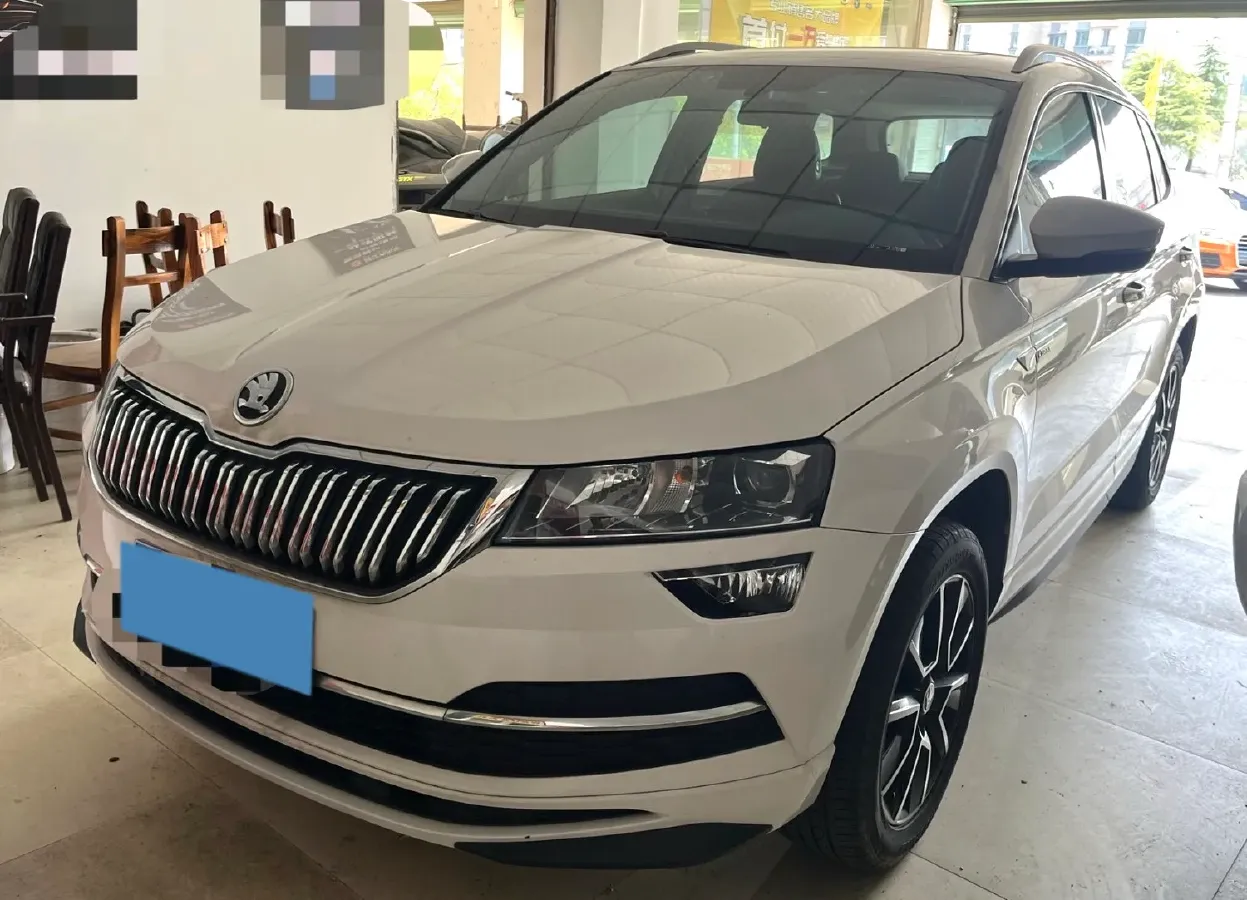 2022 Skoda Karoq 1.4T 150HP L4 7DCT,autocango,china used car exporter,china ev exporter,chinese used car exporter,chinese used ev exporter