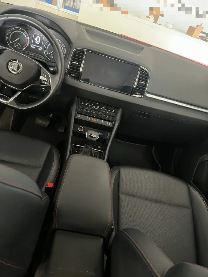 2022 Skoda Karoq 1.4T 150HP L4 7DCT,autocango,china used car exporter,china ev exporter,chinese used car exporter,chinese used ev exporter