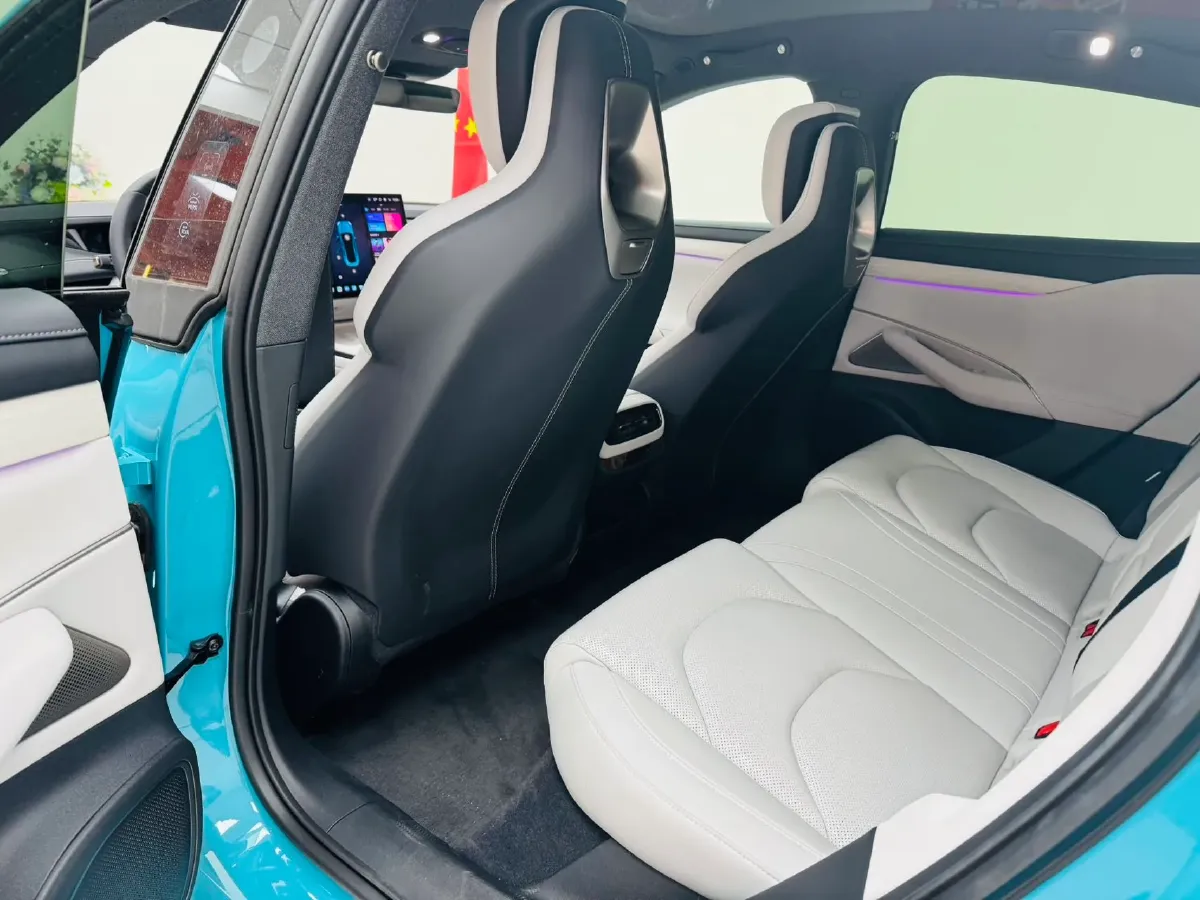 2024 MI SU7 BEV 94.3KWH,autocango,china used car exporter,china ev exporter,chinese used car exporter,chinese used ev exporter