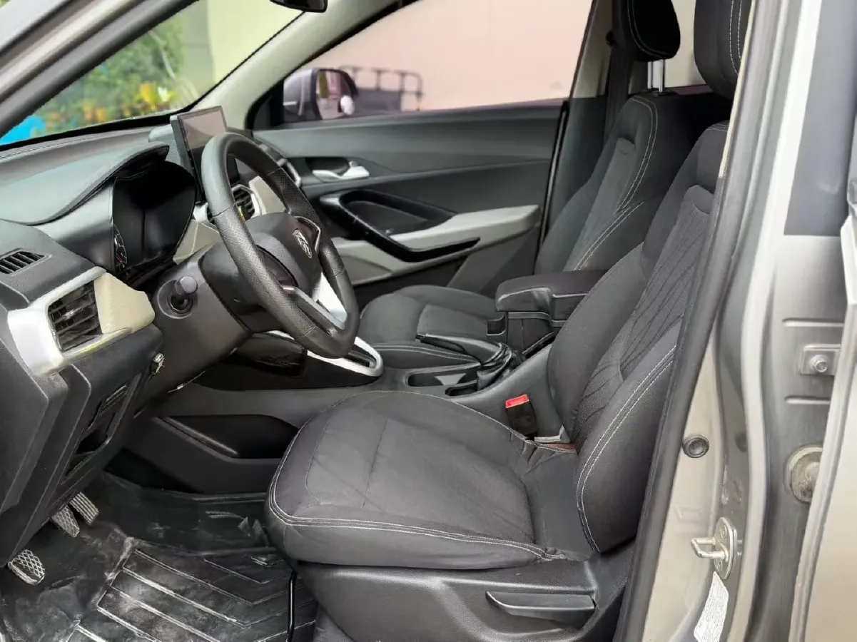 2017 BaoJun 510 1.5L 112HP L4 6MT,autocango,china used car exporter,china ev exporter,chinese used car exporter,chinese used ev exporter