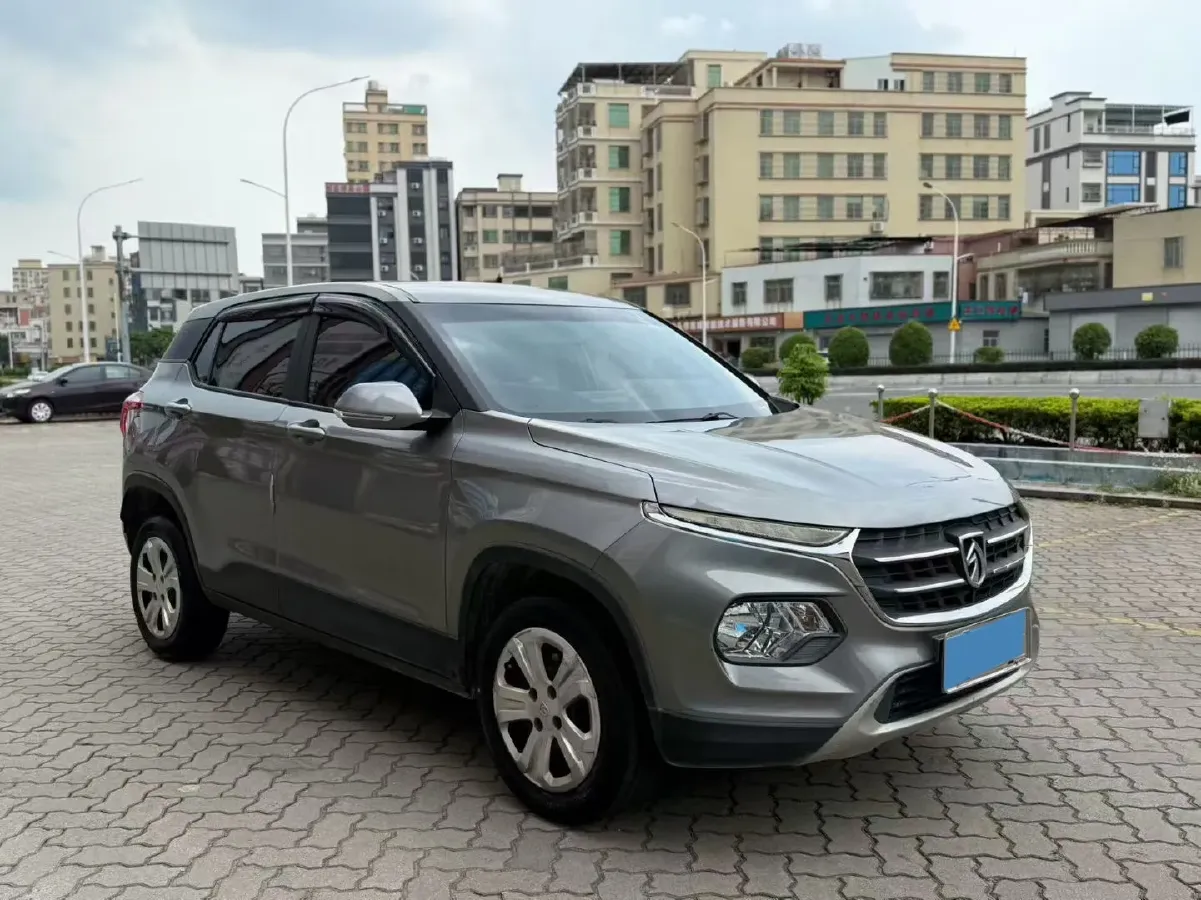 2017 BaoJun 510 1.5L 112HP L4 6MT,autocango,china used car exporter,china ev exporter,chinese used car exporter,chinese used ev exporter