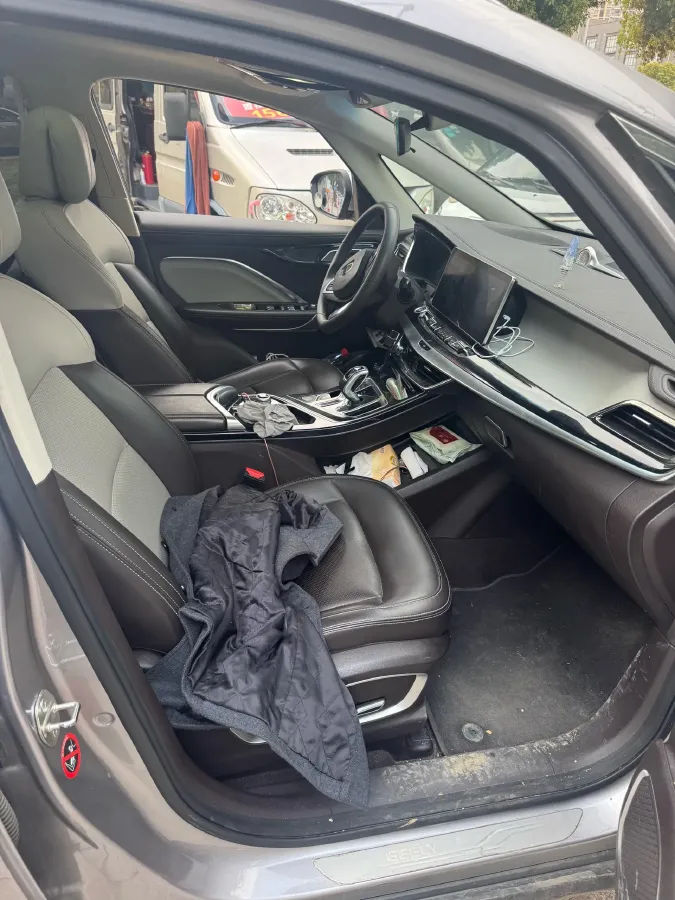 2019 Geely JiaJi 1.5T 177HP L3 7DCT,autocango,china used car exporter,china ev exporter,chinese used car exporter,chinese used ev exporter