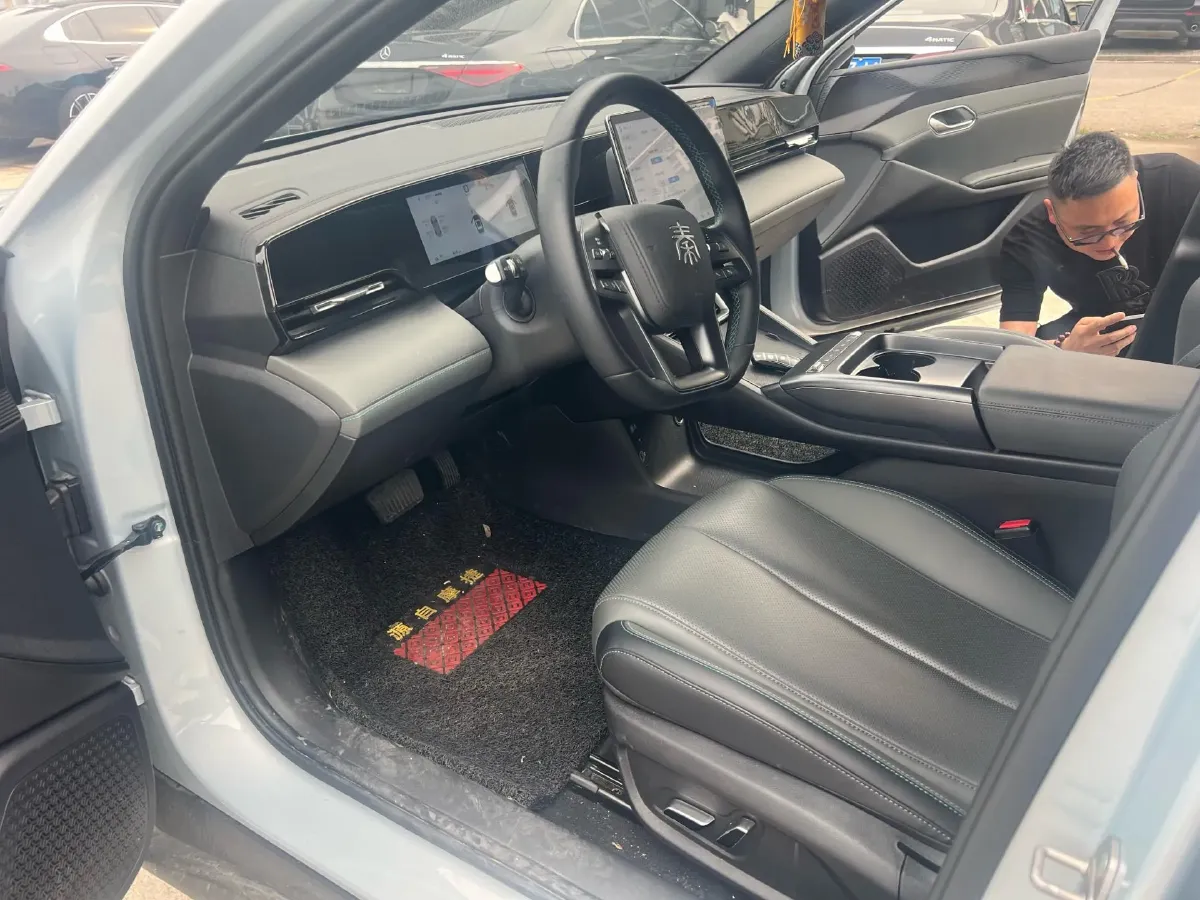 2025 BYD QinL BEV,autocango,china used car exporter,china ev exporter,chinese used car exporter,chinese used ev exporter