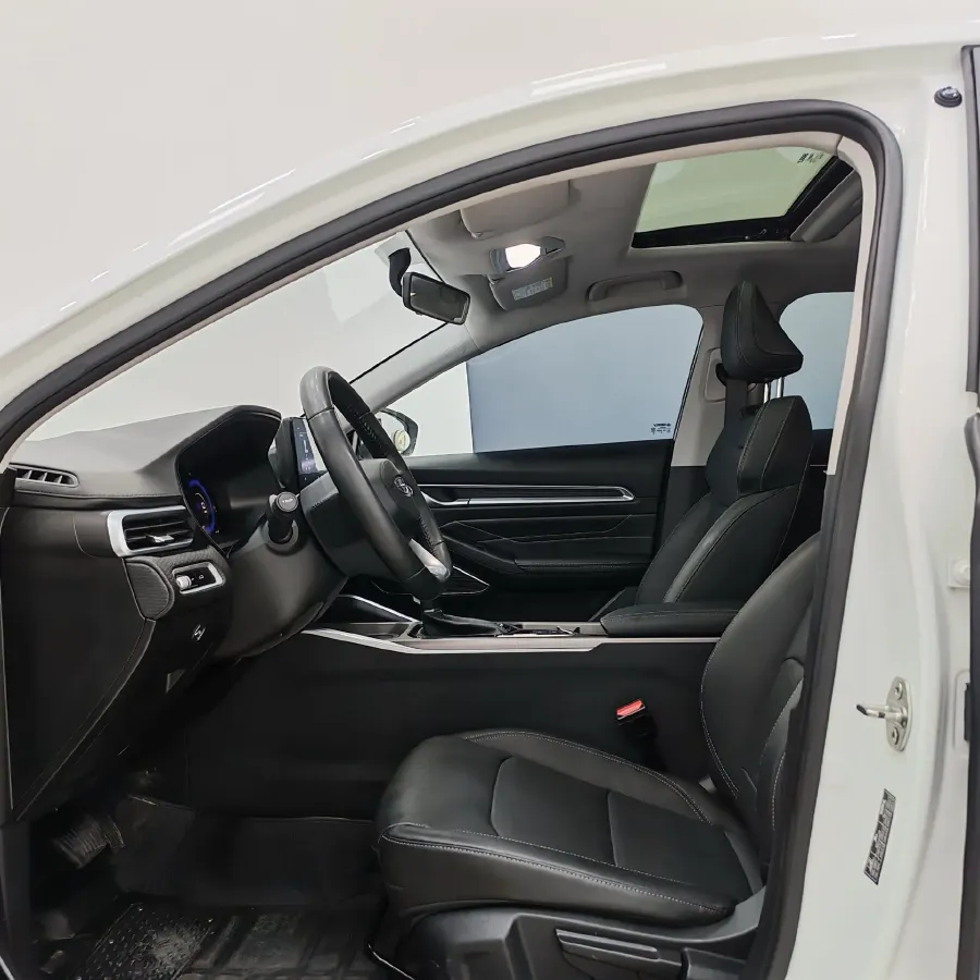 2022 Geely Emgrand 1.5L 114HP L4 CVT,autocango,china used car exporter,china ev exporter,chinese used car exporter,chinese used ev exporter