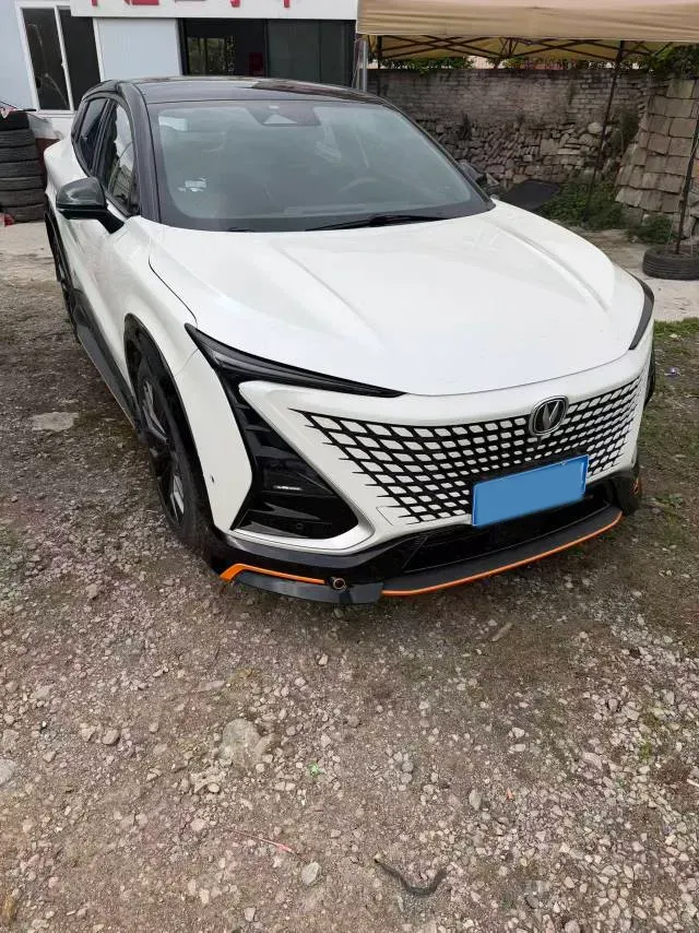 2022 ChangAn UNI-T 2.0T 233HP L4 8AT,autocango,china used car exporter,china ev exporter,chinese used car exporter,chinese used ev exporter