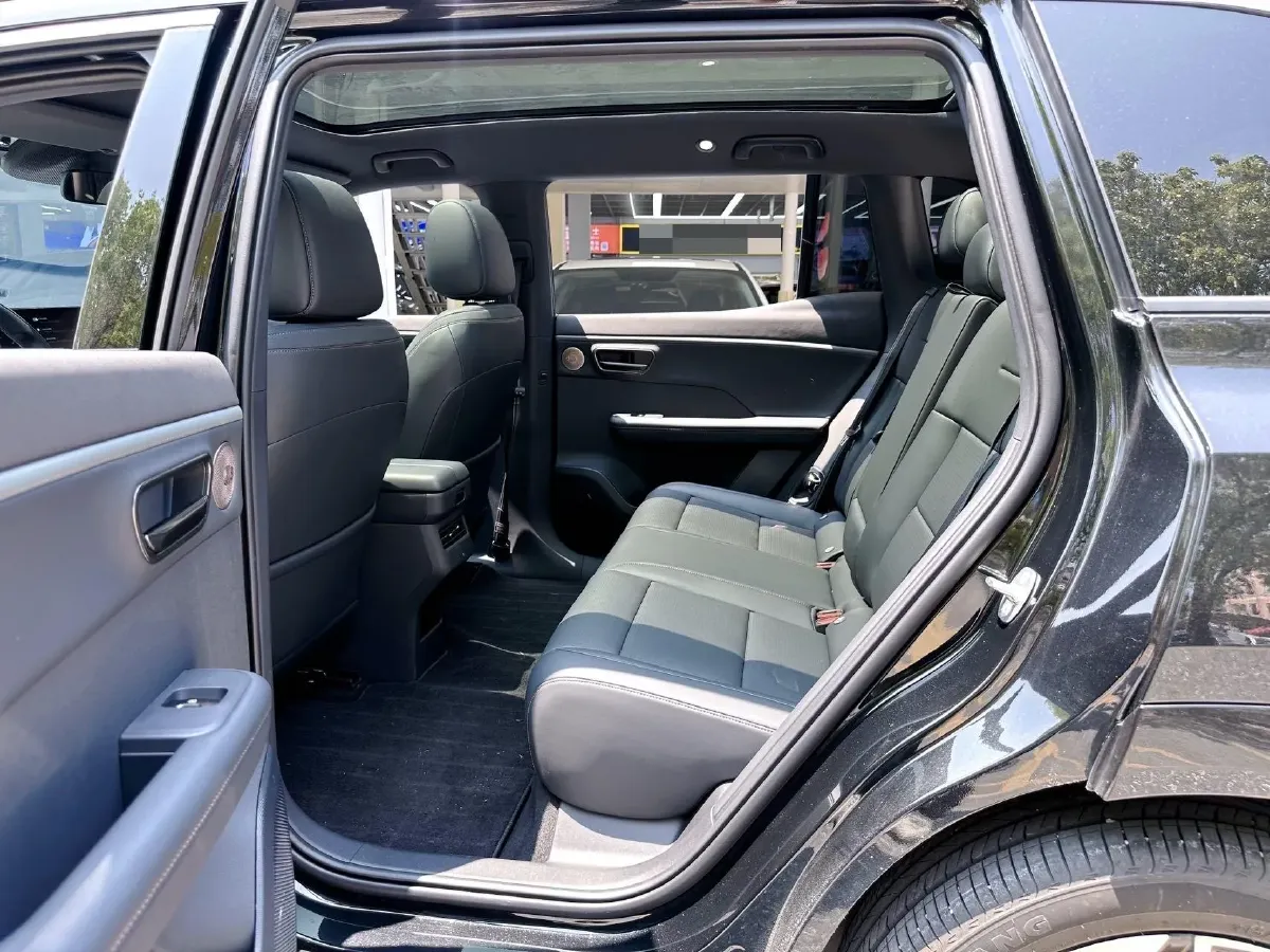 2025 Toyota BZ3X BEV 58.37KWH,autocango,china used car exporter,china ev exporter,chinese used car exporter,chinese used ev exporter