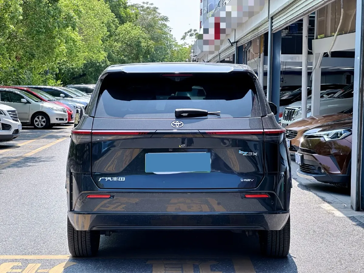 2025 Toyota BZ3X BEV 58.37KWH,autocango,china used car exporter,china ev exporter,chinese used car exporter,chinese used ev exporter