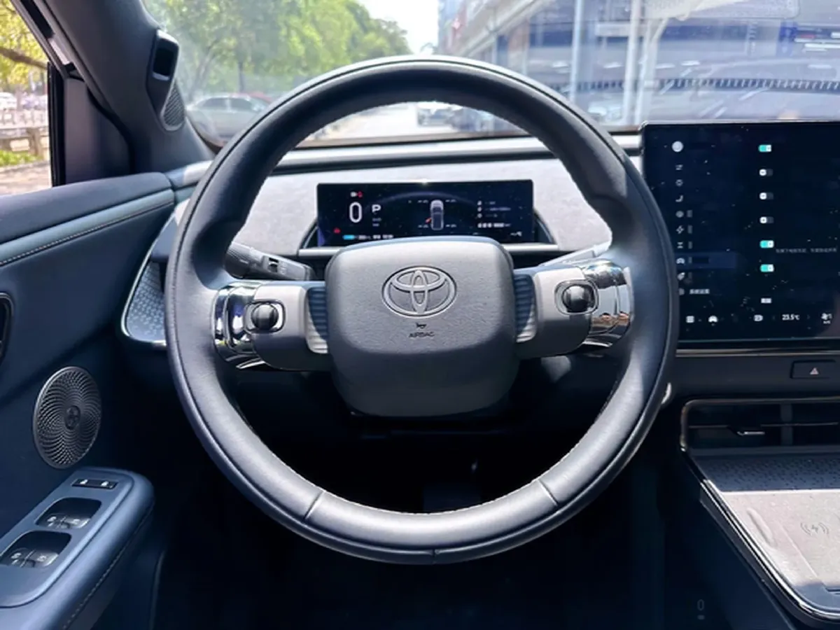 2025 Toyota BZ3X BEV 58.37KWH,autocango,china used car exporter,china ev exporter,chinese used car exporter,chinese used ev exporter
