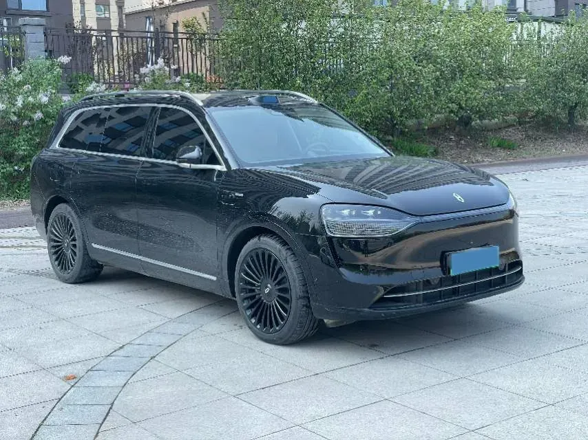 2024 AITO AITO M9 1.5T 152HP L4 REEV 42KWH,autocango,china used car exporter,china ev exporter,chinese used car exporter,chinese used ev exporter