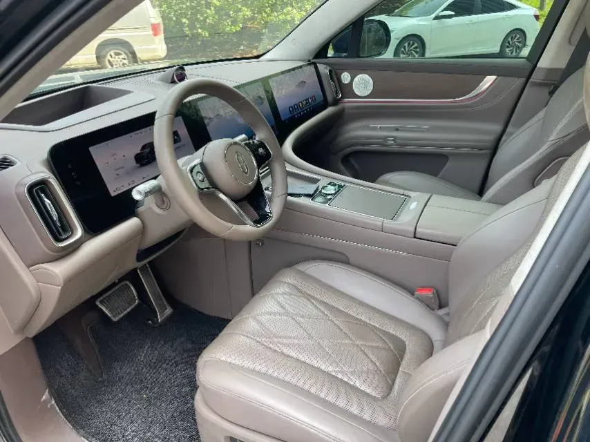 2024 AITO AITO M9 1.5T 152HP L4 REEV 42KWH,autocango,china used car exporter,china ev exporter,chinese used car exporter,chinese used ev exporter